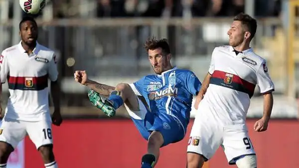 Empoli-Genoa 1-1. Valdifiori 7. Quasi segna dalla bandierina del calcio d'angolo, più in generale accende la luce per i padroni di casa. E' uno dei migliori centrocampisti del campionato.
