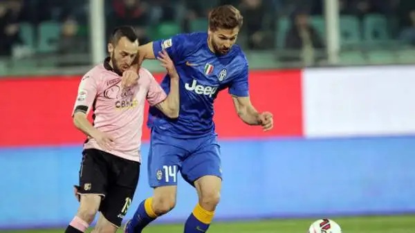Palermo-Juventus 0-1. Llorente 5. Decisamente una stagione no per lo spagnolo, ancora sotto tono e sempre anticipato dai centrali siciliani.