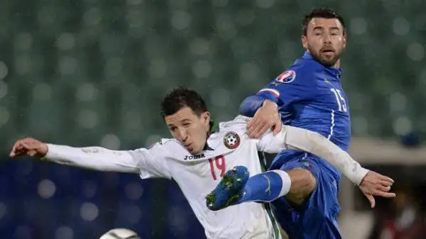 Bulgaria-Italia 2-2. Barzagli 6. Nonostante sia fermo da parecchio, dimostra la solita solidità in difesa. Dei tre nella retroguardia è quello che soffre di meno.