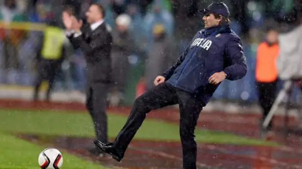 Bulgaria-Italia 2-2. Conte 6. L'Italia è brutta da vedersi e dietro non regge, ma ha il merito di aver osato: Bertolacci migliore in campo, Eder uomo-partita.
