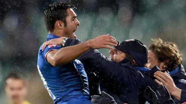 Bulgaria-Italia 2-2. Eder 7. All'esordio assoluto con la maglia azzurra mette a segno un eurogol che vale il pareggio.