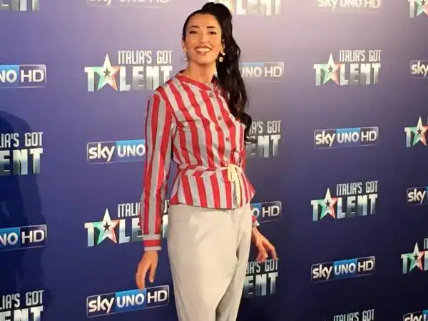 Claudio Bisio, Luciana Littizzetto, Frank Matano e Nina Zilli i giudici della nuova edizione, in onda dal 12 marzo il giovedì alle 21.10 su Sky Uno HD. Conduce Vanessa Incontrada.