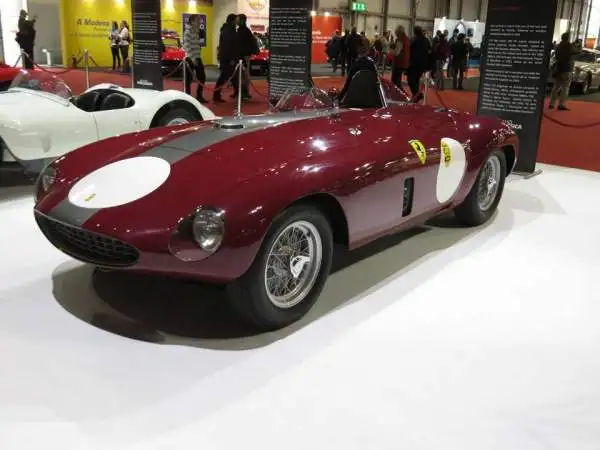 A Rho Fiera tra il 20 e il 22 marzo il salone dedicato agli appassionati di auto d'epoca, ma non solo.