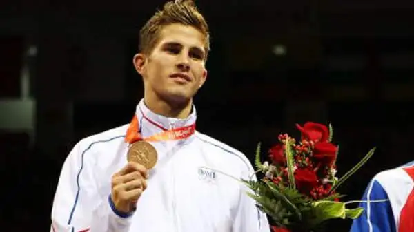 Alexis Vastine alle Olimpiadi di Pechino 2008 vinse la medaglia di bronzo nella categoria pesi welter leggeri.