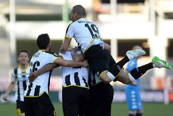 Il Toro va in vantaggio con Quagliarella ma subisce la rimonta friulana con i gol di Di Natale, l'autogol di Molinaro e il gol di Wague. Nel finale il gol di Benassi che accorcia le distanze.
