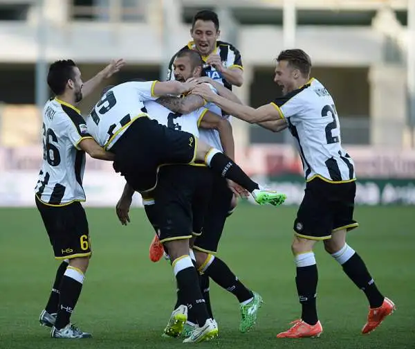Il Toro va in vantaggio con Quagliarella ma subisce la rimonta friulana con i gol di Di Natale, l'autogol di Molinaro e il gol di Wague. Nel finale il gol di Benassi che accorcia le distanze.