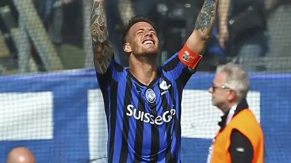 Atalanta-Sassuolo 2-1. Denis 8. Si ritrova e regala alla sua Atalanta tre punti vitali con una rovesciata 'alla Pinilla' e un rigore trasformato in maniera glaciale. Ritrovato.
