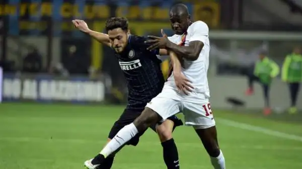 Inter-Roma 2-1. Ibarbo 7. E' il migliore della Roma, corre, combatte e vince tanti duelli con D'Ambrosio. Prende un palo incredibile, promosso.