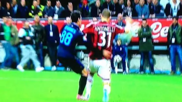 Inzaghi invece non è d'accordo: "E' involontario, Banti ha fatto bene a non concederlo".