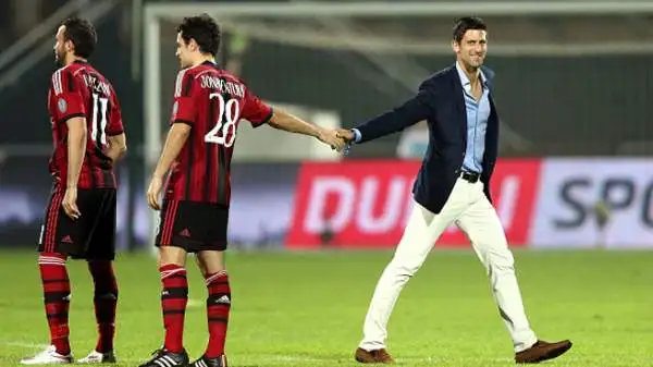 Milan: Novak Djokovic. Il tennista serbo, numero uno al mondo, è un rossonero scatenato. Di recente ha anche assistito ad una vittoria in amichevole di Menez e compagni sul Real Madrid.