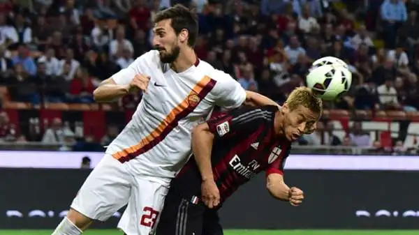 Milan-Roma 2-1. Astori 4,5. Ha sulla coscienza entrambe le reti del Milan. In affanno in quello che sarebbe potuto diventare il suo stadio: prima di passare alla Roma infatti lo voleva il Milan.
