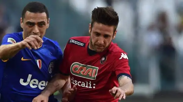 Juventus-Cagliari 1-1. Cop 5,5. Ha regalato gol e punti importanti al Cagliari, ma a Torino sparisce.