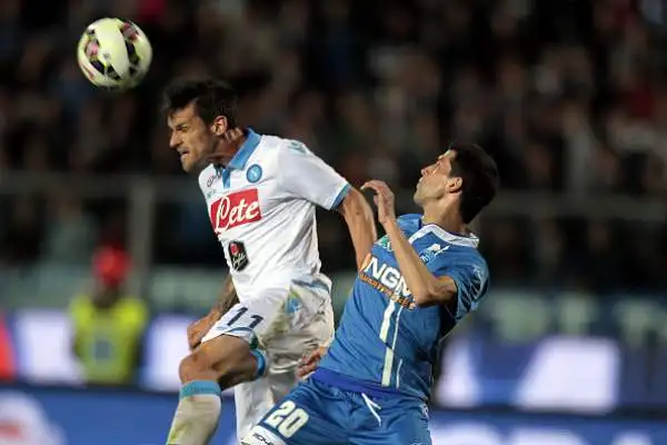 Sarri, lezione di calcio al Napoli: 4-2. All’Empoli basta un primo tempo perfetto: 4-2 ai partenopei (tre autogol totali), che a meno di un miracolo salutano la Champions League.