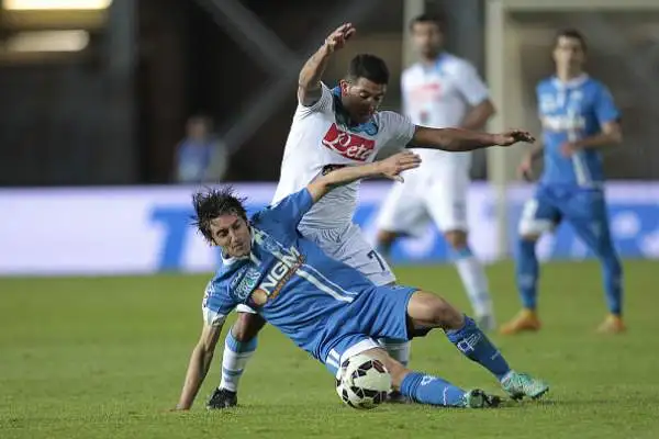 Sarri, lezione di calcio al Napoli: 4-2. All’Empoli basta un primo tempo perfetto: 4-2 ai partenopei (tre autogol totali), che a meno di un miracolo salutano la Champions League.