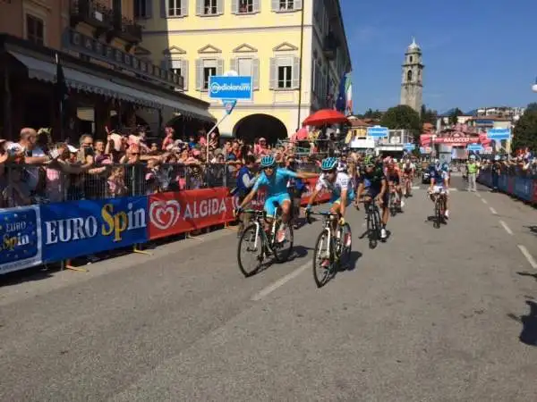 Il gruppo con Aru e Landa è arrivato al traguardo con 7'18" di ritardo dal vincitore e quindi con 1'13" di distacco da Contador.