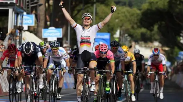 A prevalere in volata è stato André Greipel, il tedesco della Lotto alla quarta vittoria stagionale.