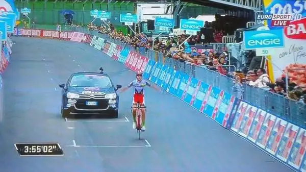 La sua fuga era iniziata a 23 km dall'arrivo.