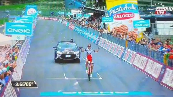 E' stato infatti il russo del Team Katusha a vincere l'undicesima tappa del Giro d'Italia, partita da Forlì e conclusasi all'Autodromo Enzo e Dino Ferrari di Imola.