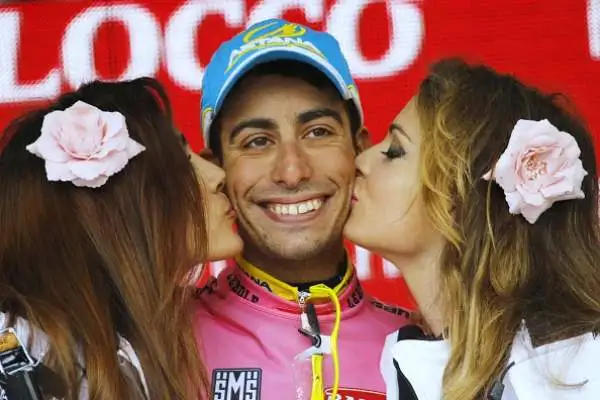 Lo spagnolo, così come Porte, ha perso secondi preziosi mentre Aru, passato incolume, si è involato verso la maglia rosa.