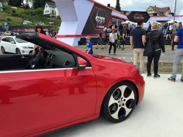 Le macchine di uno dei più grandi raduni di Volkswagen nel mondo.
