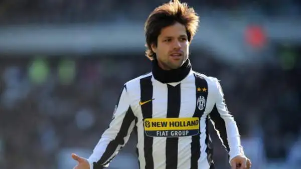 Diego. Una stagione contraddistinta dal dualismo con Del Piero, poi con l'arrivo del 4-4-2 di Del Neri viene svenduto al Wolsfburg.