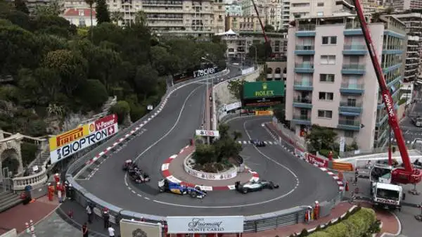 Male le Williams e le McLaren, che non hanno raggiunto la Q3.