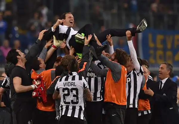 La partita viene decisa da una rete di Vidal. Vittoria meritata dalla Juventus che ha gestito bene i ritmi della partita. La Samp non è riuscita ad essere pericolosa davanti a Buffon.