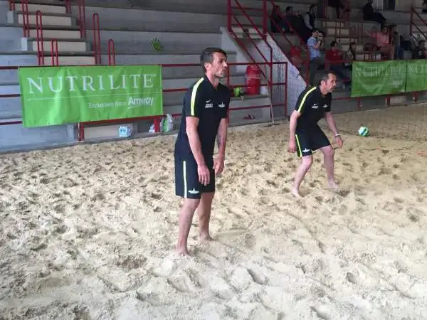 Al Nutrilite Sand Volley Challenge, torneo organizzato insieme a Fondazione Milan, hanno presto parte grandi rossoneri del passato come Paolo Maldini, Massimo Ambrosini, Cristian Brocchi e Serginho.