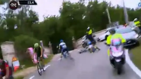 L'australiano della Orica GreenEdge è caduto nella discesa di Crosara nella 12esima tappa, quando mancavano circa 23 km al traguardo sul Monte Berico.