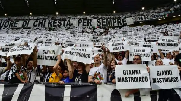 In quell'occasione, a Bruxelles, andò in scena a finale della Coppa dei Campioni vinta dalla Juventus contro il Liverpool.