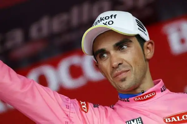 "Fabio ed io ci siamo parlati, abbiamo cercato di isolare Uran - spiega a Raisport il campione della Tinkoff-Saxo - La volata di Aru? spero che questo Giro non si risolva per un secondo...".