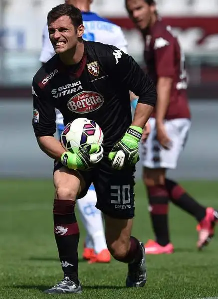 Un'incredibile autorete di Padelli ad inizio match regala la vittoria all'Empoli che espunga l'Olimpico di Torino ottenendo la salvezza matematica. Si fa dura per i granata la strada verso l'Europa.