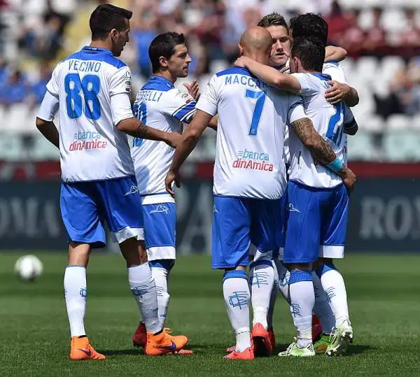 Un'incredibile autorete di Padelli ad inizio match regala la vittoria all'Empoli che espunga l'Olimpico di Torino ottenendo la salvezza matematica. Si fa dura per i granata la strada verso l'Europa.