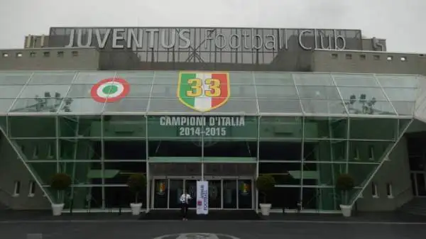 Football Avenue, il Forum internazionale del calcio, giunto alla sua terza edizione, ha messo a disposizione dei partecipanti, attraverso il “Business Development Forum”, molte novità.