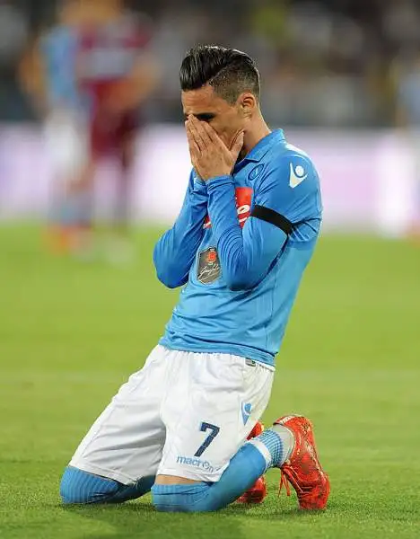 Gli ospiti volano sul 2-0 grazie a Parolo e Candreva. Sembra finita ma dopo l'intervallo Higuain segna due gol ma calcia alto il rigore del 3-2. Onazi e Klose ne approfittano per firmare il 4-2.