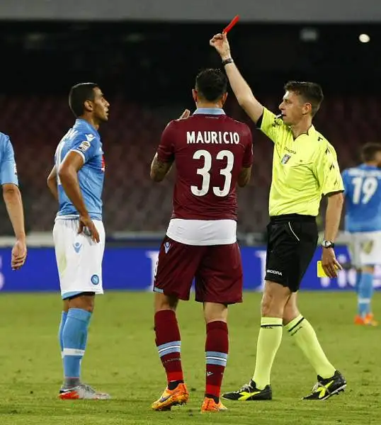 Gli ospiti volano sul 2-0 grazie a Parolo e Candreva. Sembra finita ma dopo l'intervallo Higuain segna due gol ma calcia alto il rigore del 3-2. Onazi e Klose ne approfittano per firmare il 4-2.