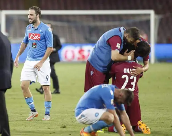 Gli ospiti volano sul 2-0 grazie a Parolo e Candreva. Sembra finita ma dopo l'intervallo Higuain segna due gol ma calcia alto il rigore del 3-2. Onazi e Klose ne approfittano per firmare il 4-2.