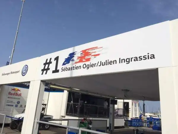 Le immagini di quello che succede dietro alle quinte della tappa italiana del Mondiale Rally.