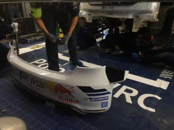 Le immagini di quello che succede dietro alle quinte della tappa italiana del Mondiale Rally.
