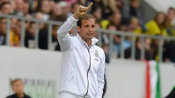 Sconfitta per la squadra di Allegri alla prima uscita stagionale: gol di Aubameyang e Reus.