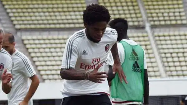Fiorentina-Milan 2-0. Luiz Adriano 4.5: non pervenuto al Franchi, appare piuttosto lontano dalla condizione ottimale.