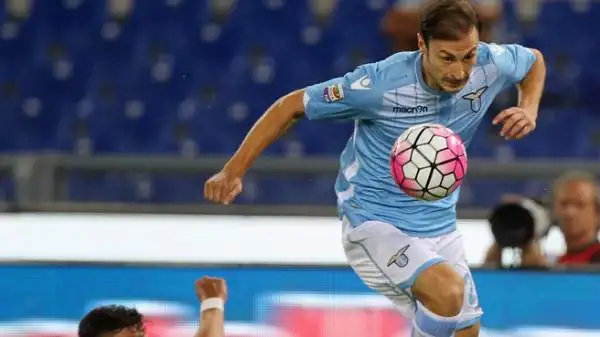 Lazio-Bologna 2-1. Radu 5,5. Mancosu lo coglie impreparato in occasione della rete del 2-1, sbanda anche nel finale di partita.