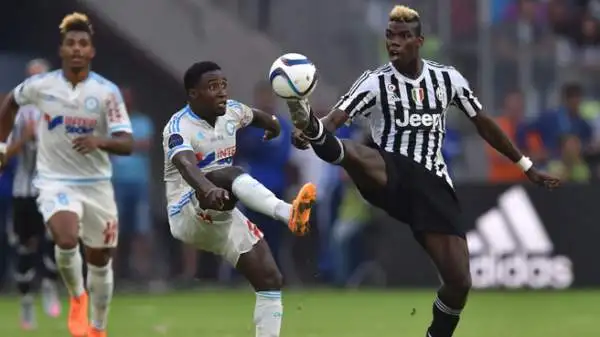 I bianconeri cadono per 2-0 contro la squadra di Bielsa, perdono Khedira per infortunio e restano in 10 per più di un tempo a causa dell'espulsione di Lichtsteiner. In gol Alessandrini e Barrado.