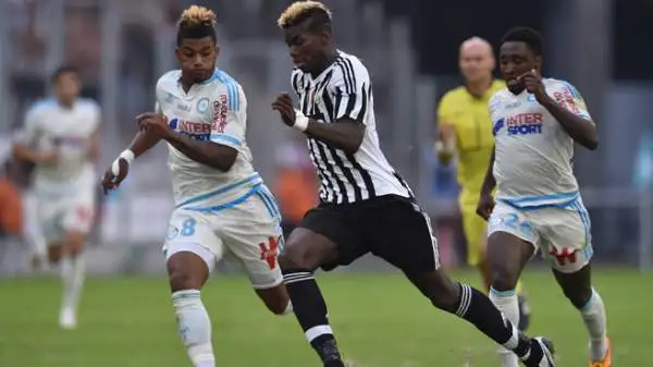 I bianconeri cadono per 2-0 contro la squadra di Bielsa, perdono Khedira per infortunio e restano in 10 per più di un tempo a causa dell'espulsione di Lichtsteiner. In gol Alessandrini e Barrado.