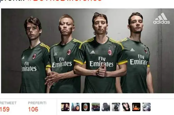 Ecco la terza divisa del Milan, stagione 2015/2016: verde con bordi gialli.