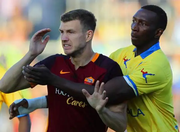 Frosinone-Roma 0-2. Diakite 6,5. Fa buona guardia su Dzeko, aiutandosi con l'esperienza.