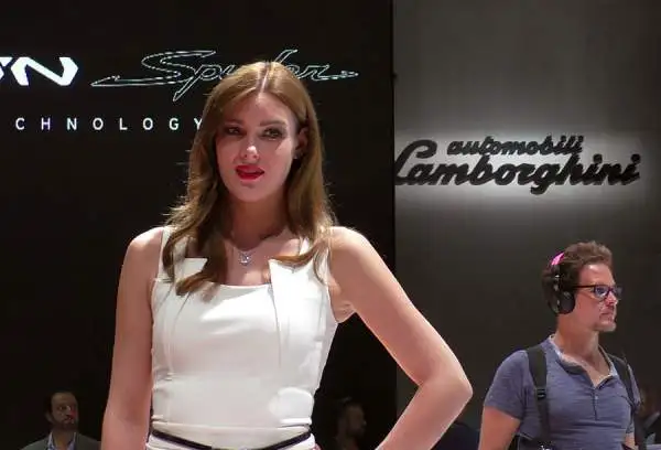Donne e motori al Salone di Francoforte.