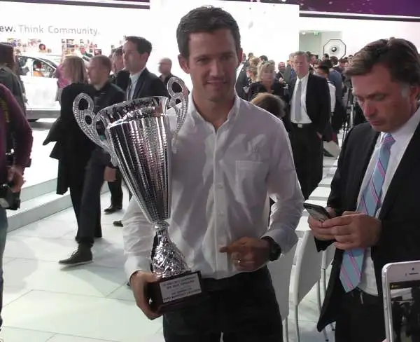 Anche Sebastien Ogier, fresco vincitore del Mondiale Rally con la sua Volkswagen Polo R WRC, ha partecipato al Salone di Francoforte.