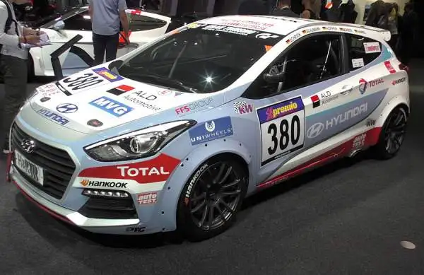 Anche Sebastien Ogier, fresco vincitore del Mondiale Rally con la sua Volkswagen Polo R WRC, ha partecipato al Salone di Francoforte.
