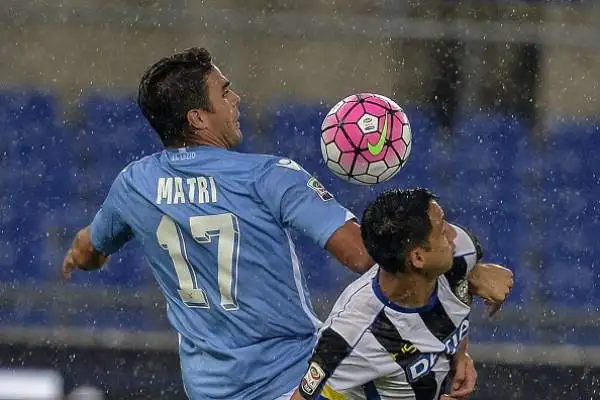 Matri scatenato all'esordio: Udinese ko. La Lazio supera per 2-0 i friulani.
